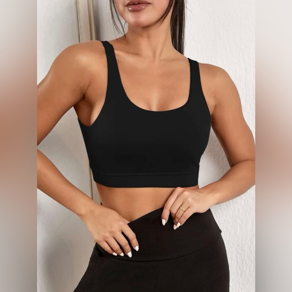 Sports bra